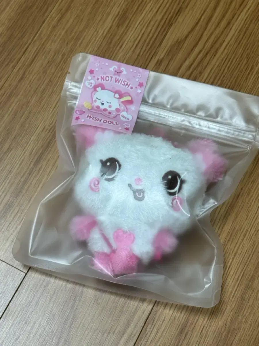 未開拓の) NCT ウィッシュ・ウィッシュ・ドールパン・イー・サクヤ